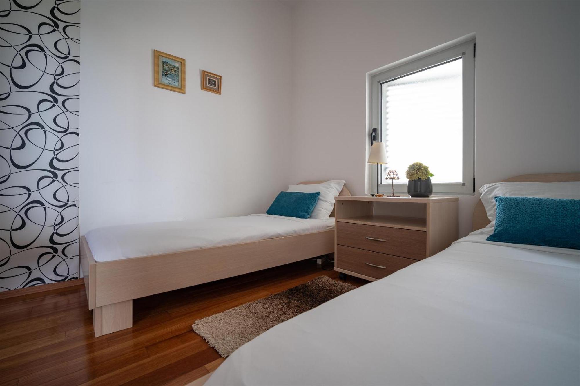 רוביני Apartments Valbruna מראה חיצוני תמונה