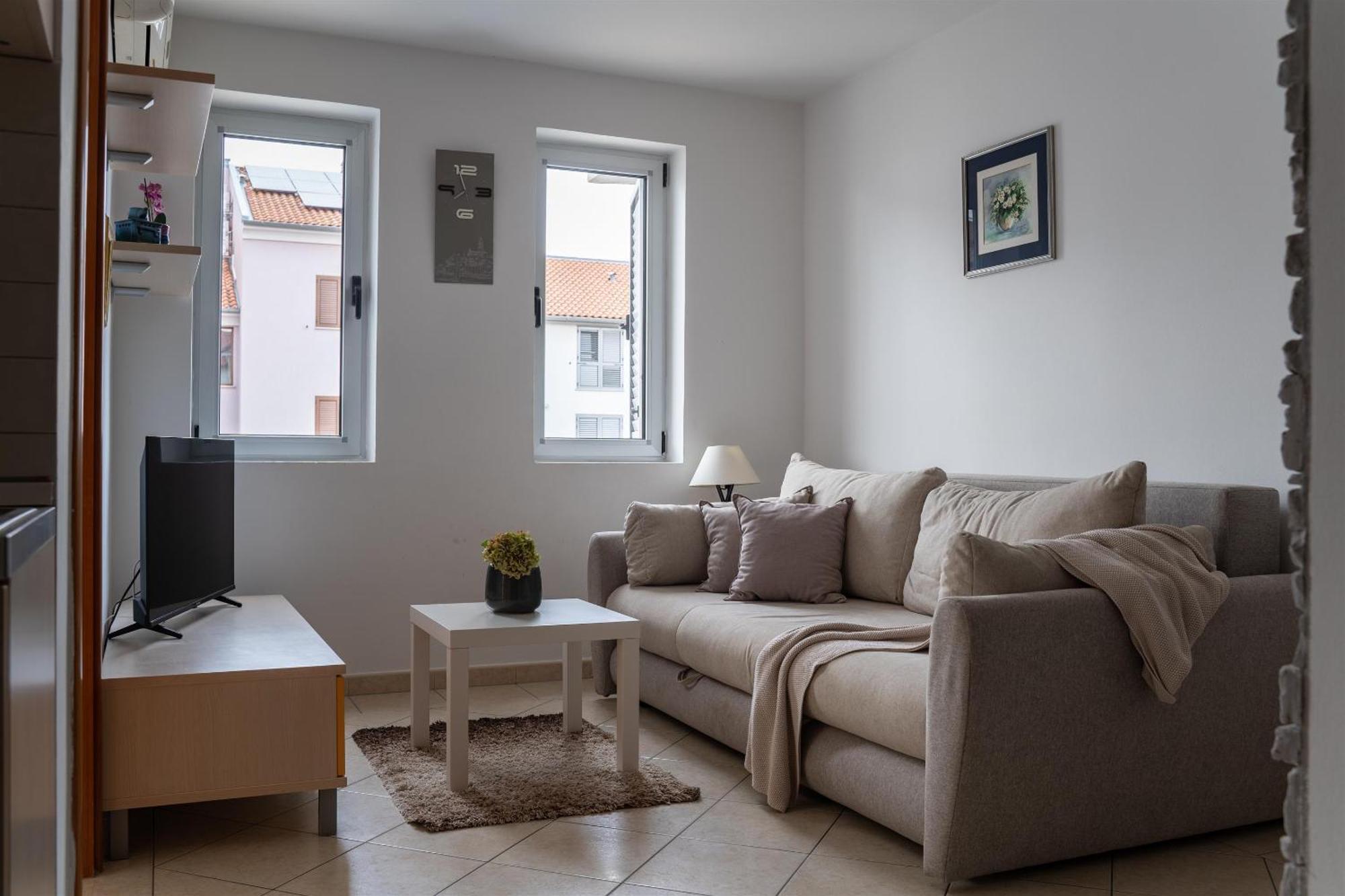 רוביני Apartments Valbruna מראה חיצוני תמונה