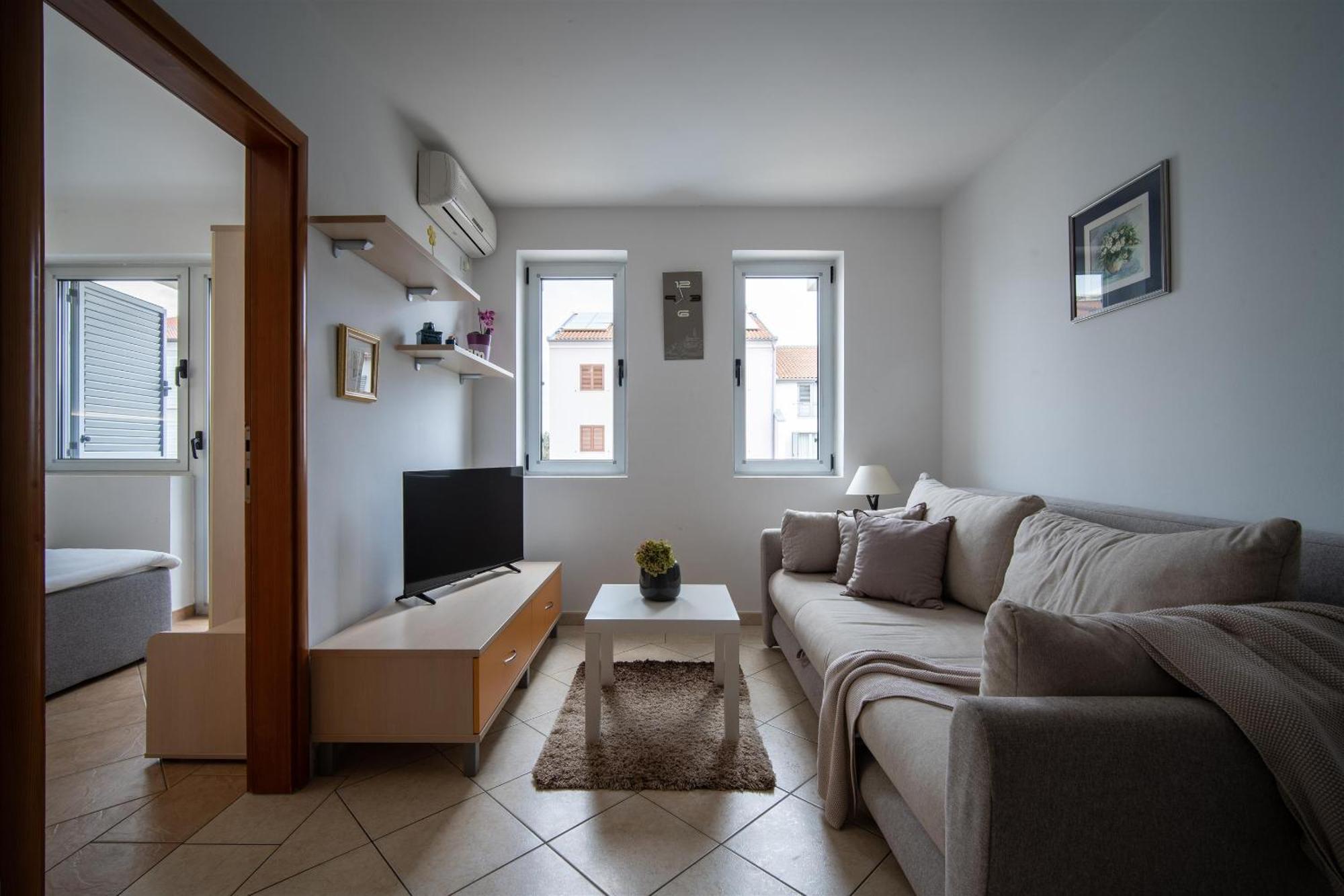 רוביני Apartments Valbruna מראה חיצוני תמונה