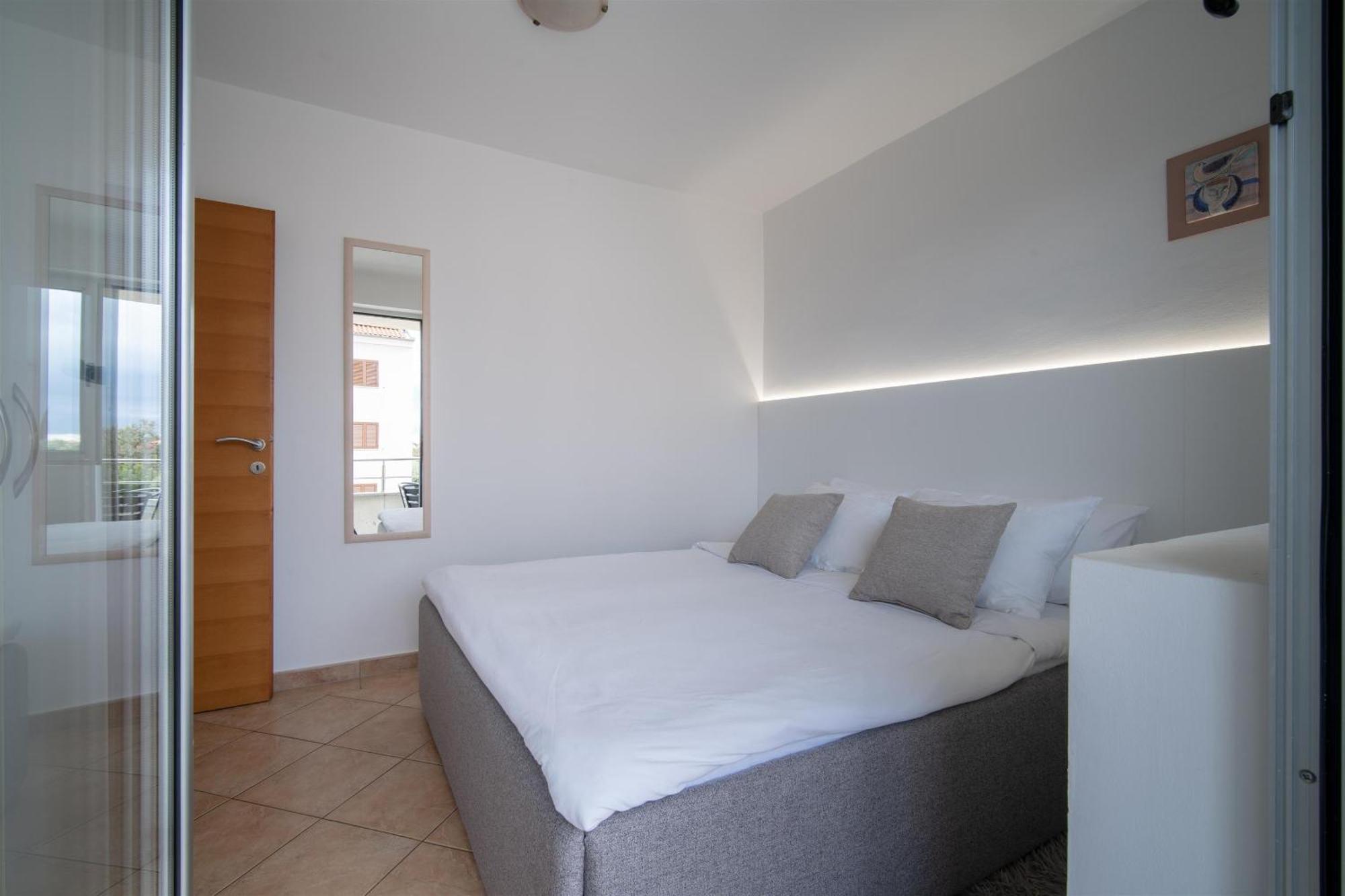רוביני Apartments Valbruna מראה חיצוני תמונה