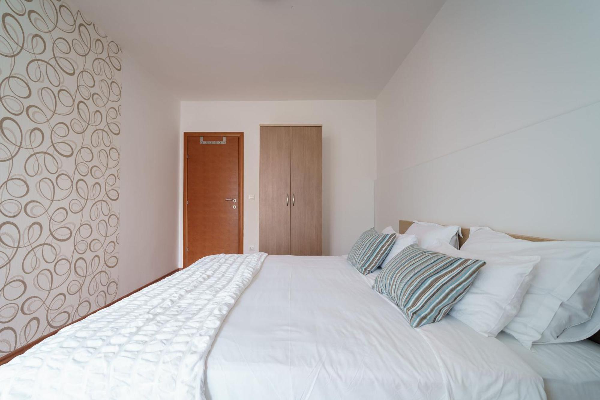 רוביני Apartments Valbruna מראה חיצוני תמונה