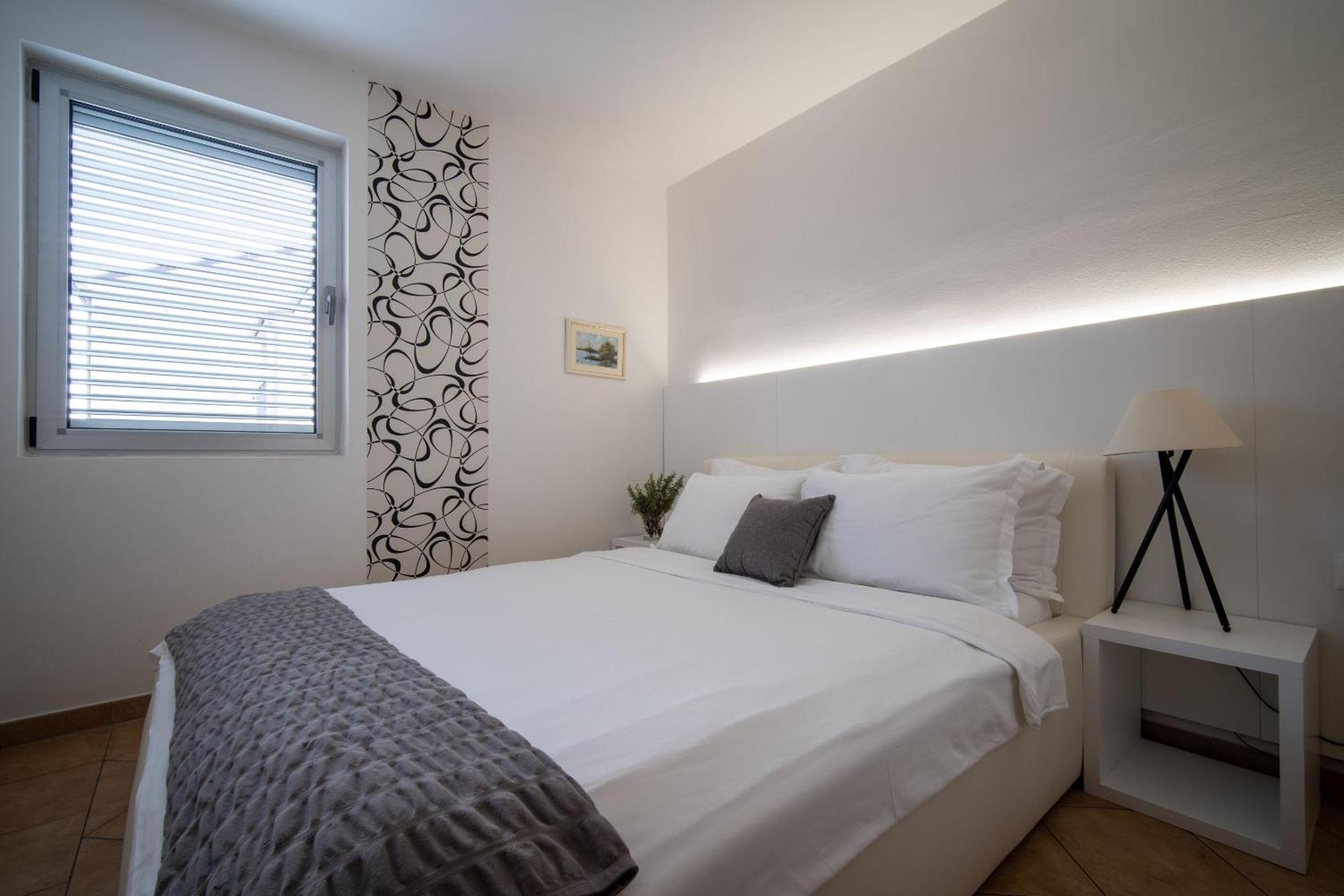 רוביני Apartments Valbruna מראה חיצוני תמונה