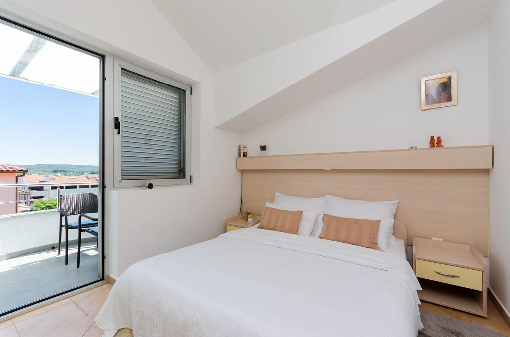 רוביני Apartments Valbruna מראה חיצוני תמונה