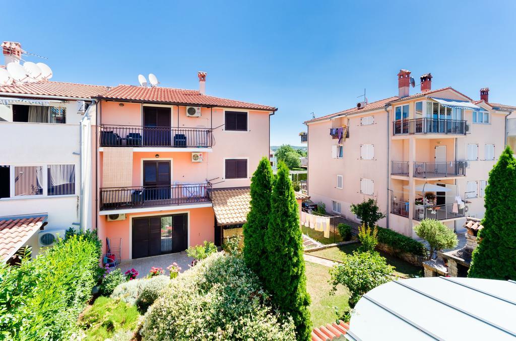 רוביני Apartments Valbruna מראה חיצוני תמונה